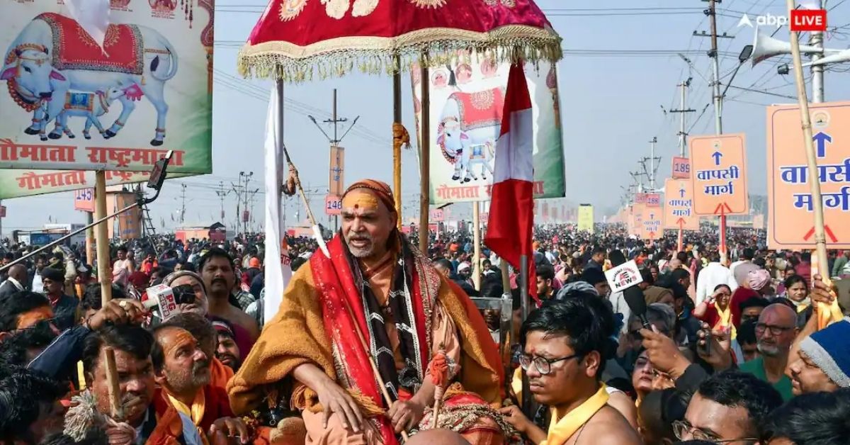 Swami Avimukteshwarananda sat on a protest against the stoppage of the Rath Yatra
