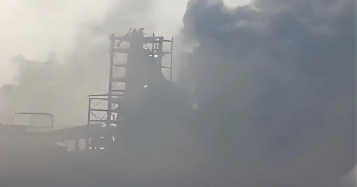 Blast at steel plant 6 workers Died,10 injured