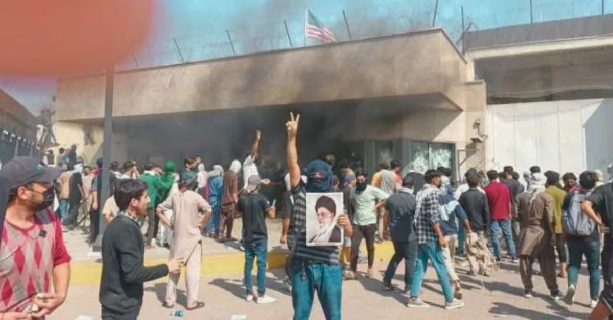 Protesters attack US embassy in Pakistan