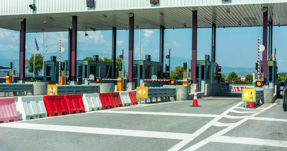 1 अप्रैल से टोल सिस्टम में बदलाव! हाईवे पर सफर करने वालों के लिए बड़ा अपडेट