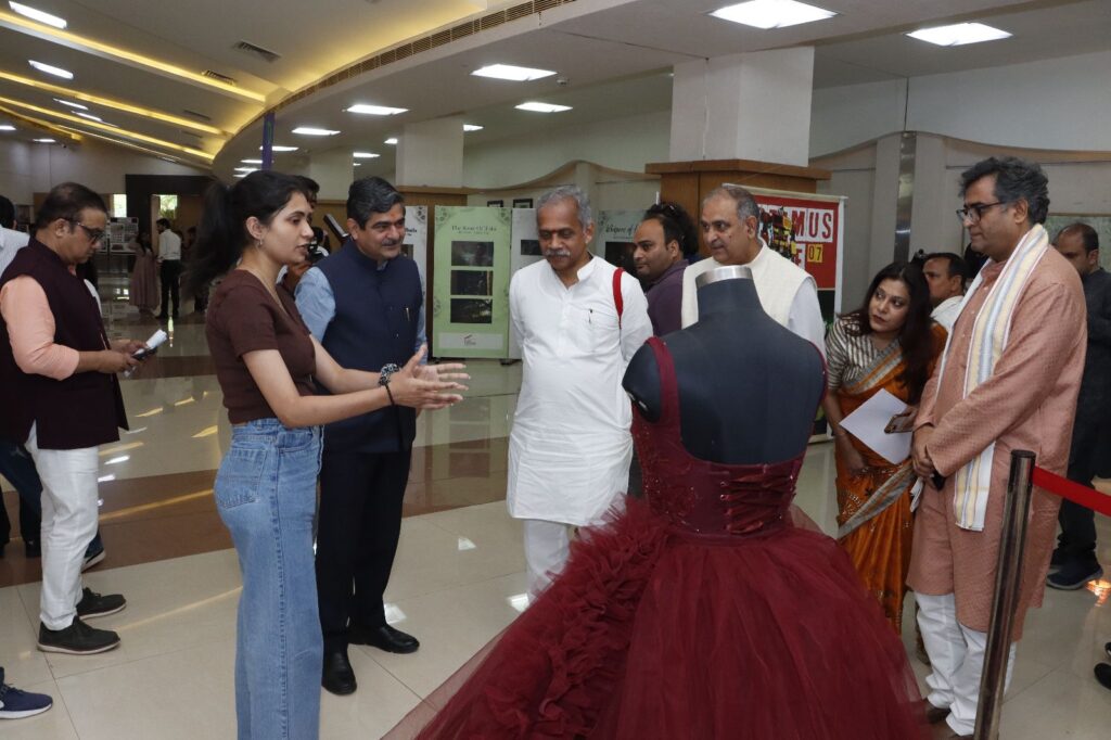 सुपवा के छात्रों की क्रिएटिविटी की हिसार में रही गूंज