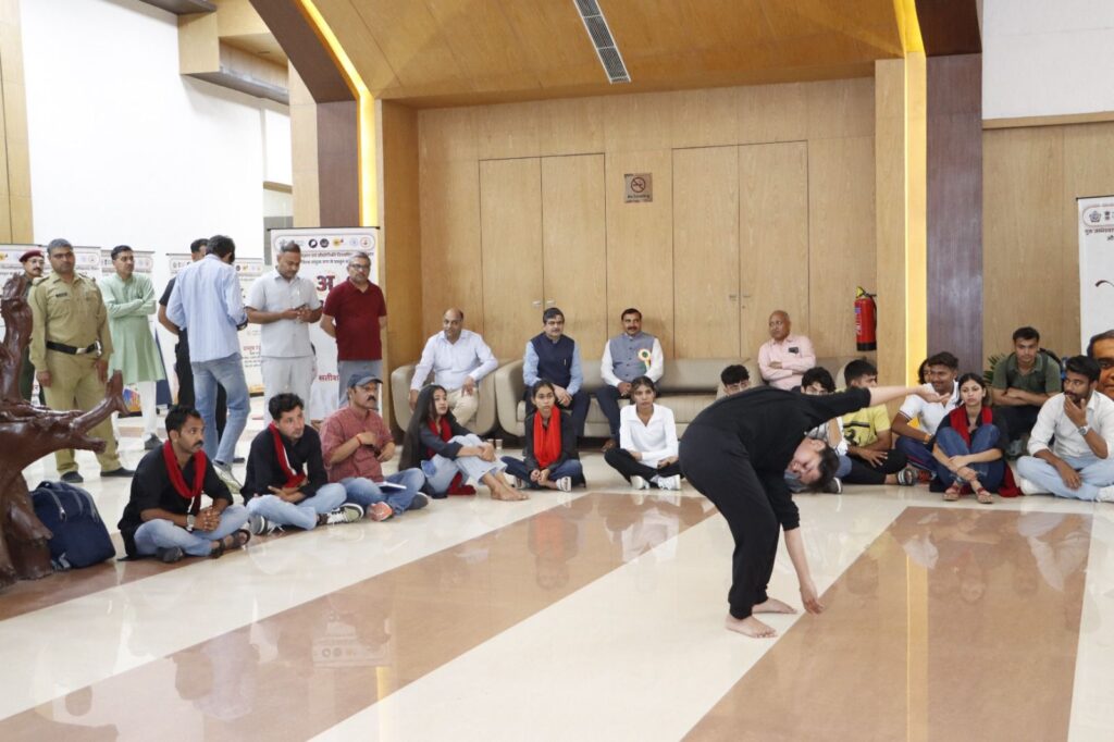 सुपवा के छात्रों की क्रिएटिविटी की हिसार में रही गूंज