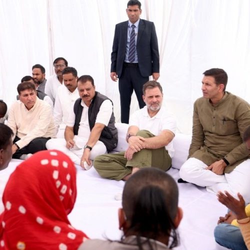 Rahul Gandhi takes a dig at the BJP's double engine government's new smart city model