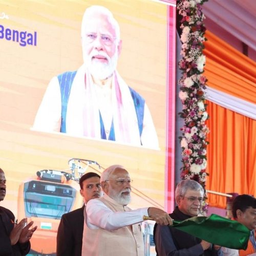 PM Modi gifts Bengal development projects worth Rs 3250 crore