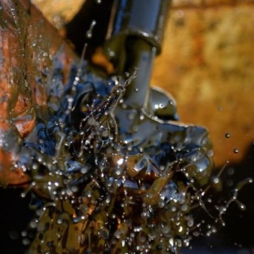 US hints at lifting 25% tariff on India