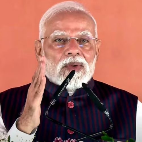 PM Modi targets Mamata government