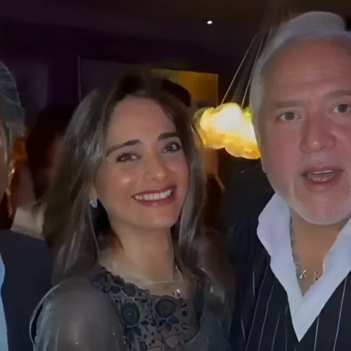 Modi and Mallya laugh off the term "fugitive,"