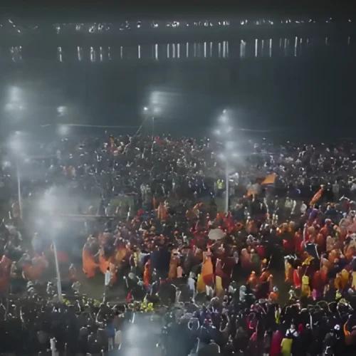 On Makar Sankranti a wave of faith surged to bathe in the holy rivers