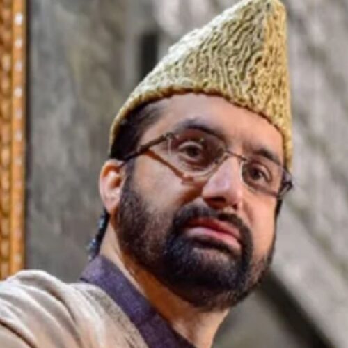 The current situation of Muslims in the country is worrying: Religious leader Mirwaiz
