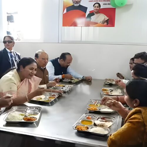 Now no one will go hungry, A full meal is available for ₹5