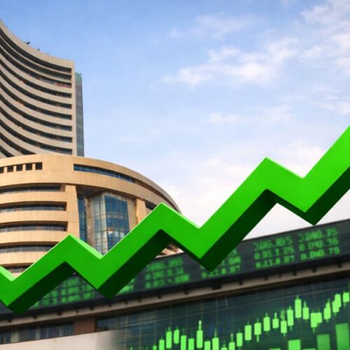 बाजार में रौनक ! सेंसेक्स 83,000 पार, निफ्टी ने भी भरी उड़ान