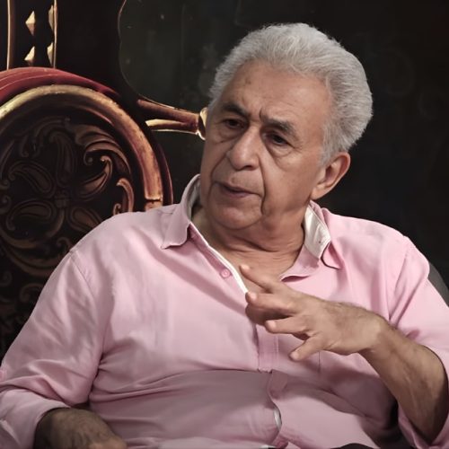 'Not praising is now treason': Nasiruddin Shah